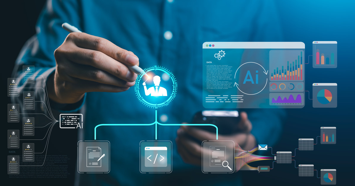 Persona dirigiendo un flujo de trabajo con varios agentes de inteligencia artificial